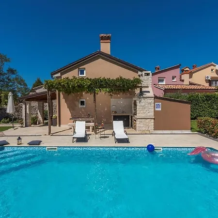 Villa Lana Near Labin
